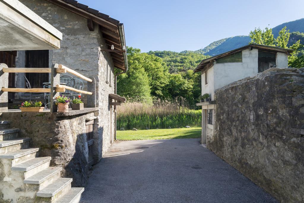 Ostello & Camping Riposo Losone Kültér fotó